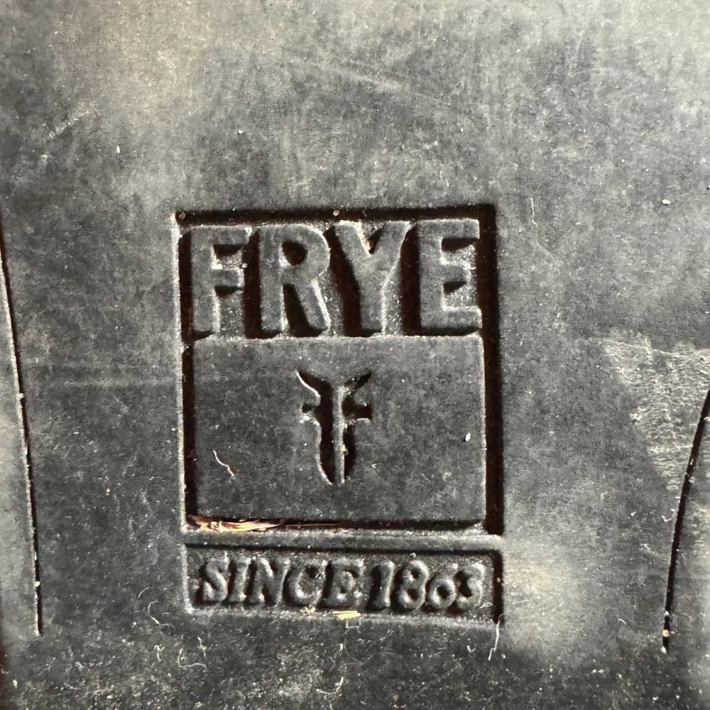 Frye size 10 black boots carson pull on 97801